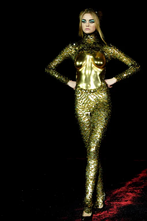 Alexander McQueen осень-зима 2007