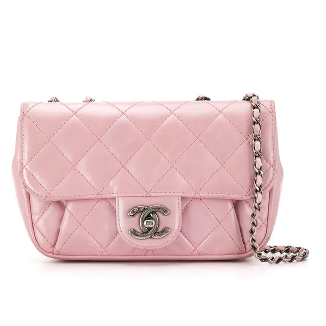 CHANEL PRE-OWNED, 251 442 руб.