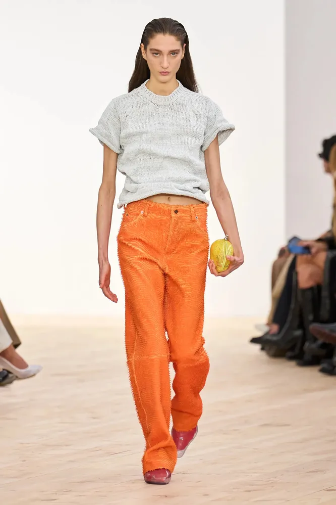 Loewe весна-лето 2026