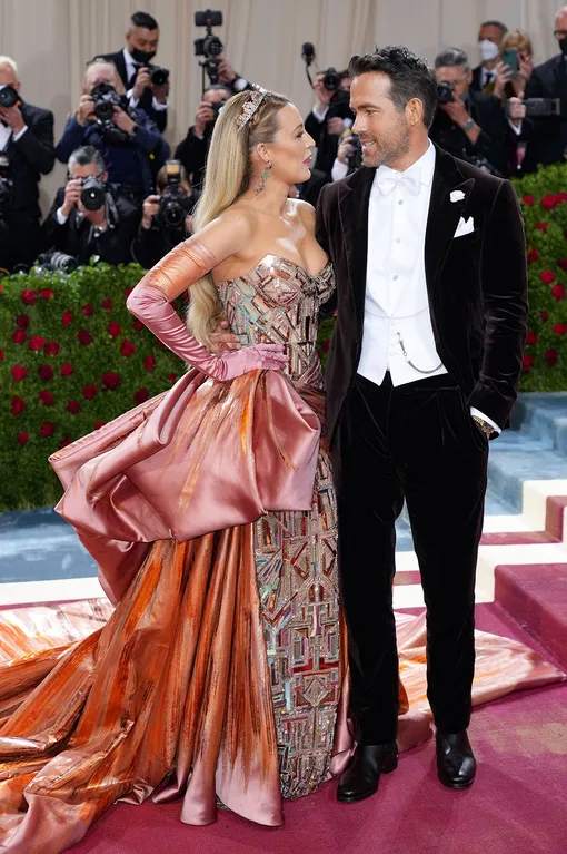 Блейк Лайвли и Райан Рейнольдс на Met Gala, 2022