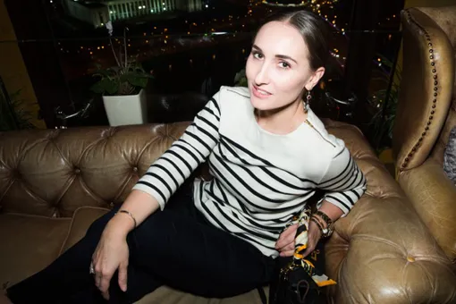 Вечеринка в Mercedes Bar Вечеринка в Mercedes Bar