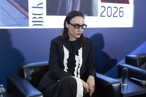 Миша, звездный стилист, модный энтузиаст и консультант.