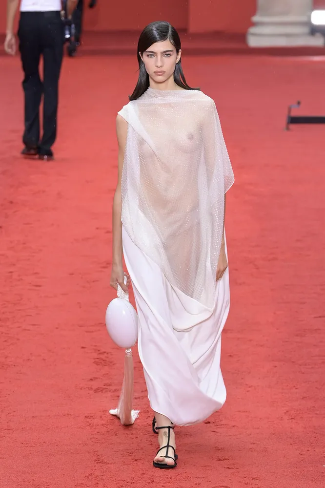 Ferragamo весна-лето 2023