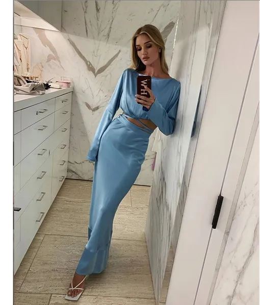 Рози Хантингтон-Уайтли