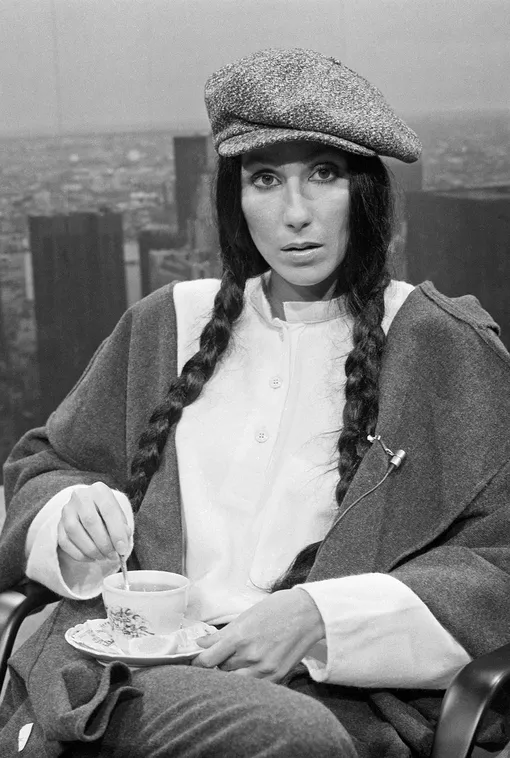 Шер, 1977 год