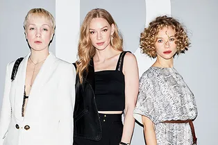 Дарья Мороз, Светлана Ходченкова и Светлана Устинова на показе Roberto Cavalli и Love Republic