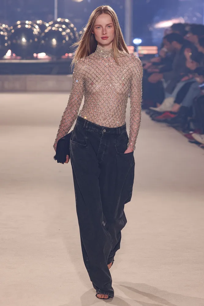 ISABEL MARANT осень-зима 2022/23 ISABEL MARANT осень-зима 2022/23