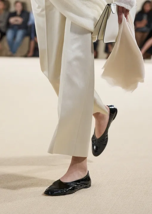 Toteme весна-лето 2026