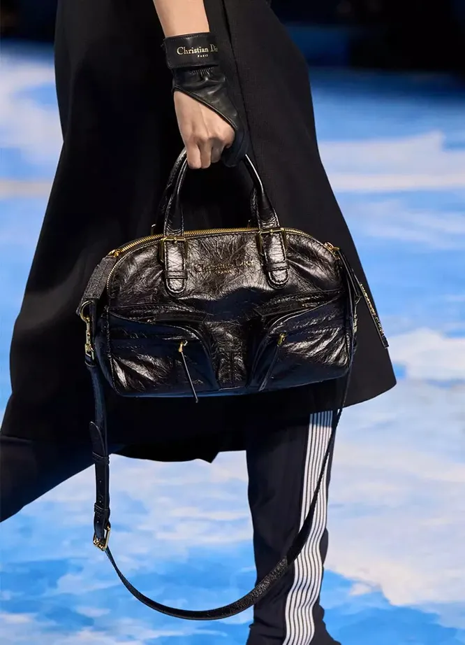 Christian Dior весна-лето 2025 Christian Dior весна-лето 2025