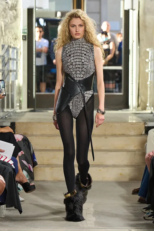 Alaïa весна-лето 2023 Alaïa весна-лето 2023