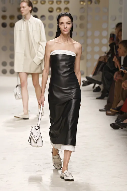 Tod's весна-лето 2026