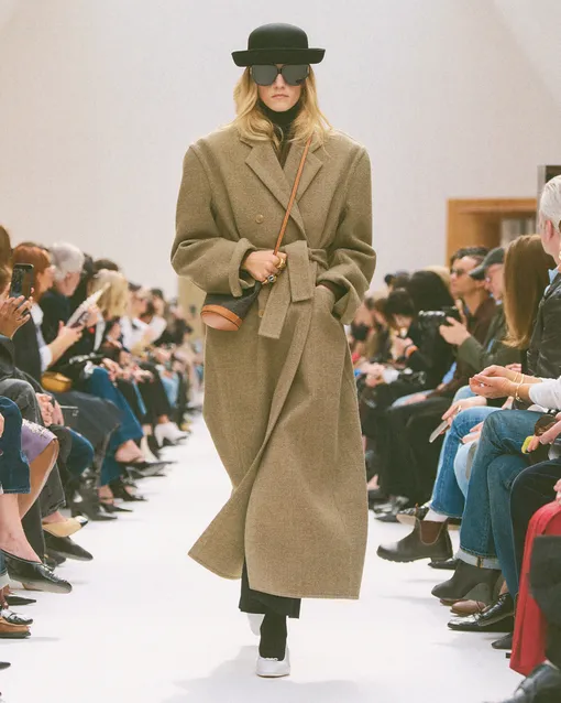 Celine осень-зима 2026/27 Celine осень-зима 2026/27
