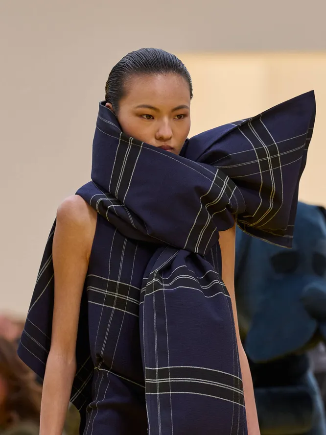 Loewe осень-зима 2026/27 Loewe осень-зима 2026/27