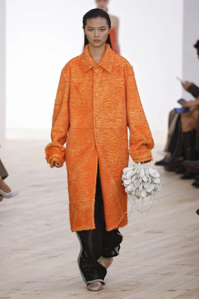 Loewe весна-лето 2026