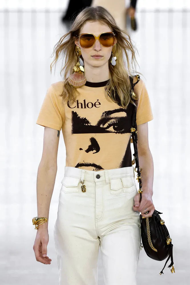 Chloé весна-лето 2025 Chloé весна-лето 2025