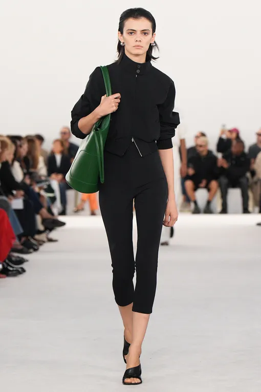 FERRAGAMO весна-лето 2024 FERRAGAMO весна-лето 2024