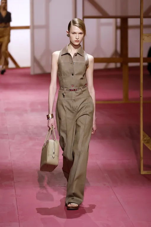 Hermès весна-лето 2025 Hermès весна-лето 2025