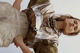 Деним, романтичные блузки и цветочные мини-платья в лукбуке Isabel Marant Étoile