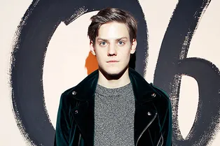 Андрей Артемов, Павел Табаков, Маруся Фомина на выставке Марины Бессоновой