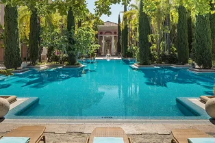 Устрицы с шампанским на пляже, римские термы и другие причины возвращаться в Марбелью каждый отпуск