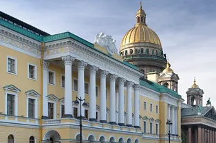 В отеле Four Seasons Hotel Lion Palace St. Petersburg покажут иммерсивный спектакль «Медный всадник»