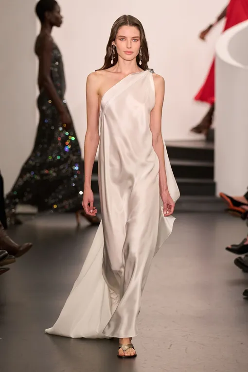 Ralph Lauren весна-лето 2026 Ralph Lauren весна-лето 2026