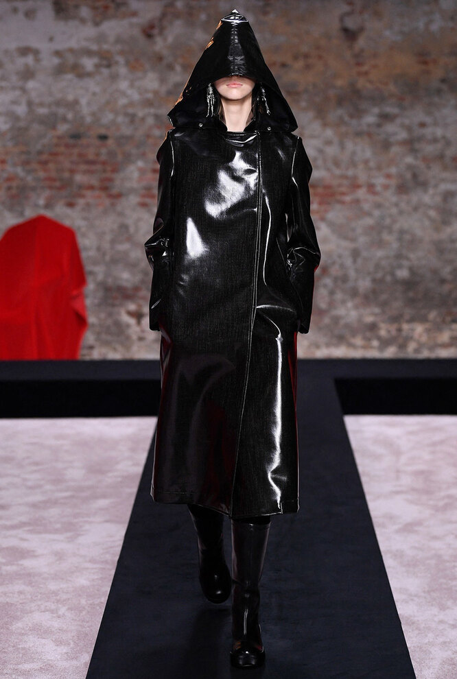 Raf Simons осень-зима 2022/23 Raf Simons осень-зима 2022/23