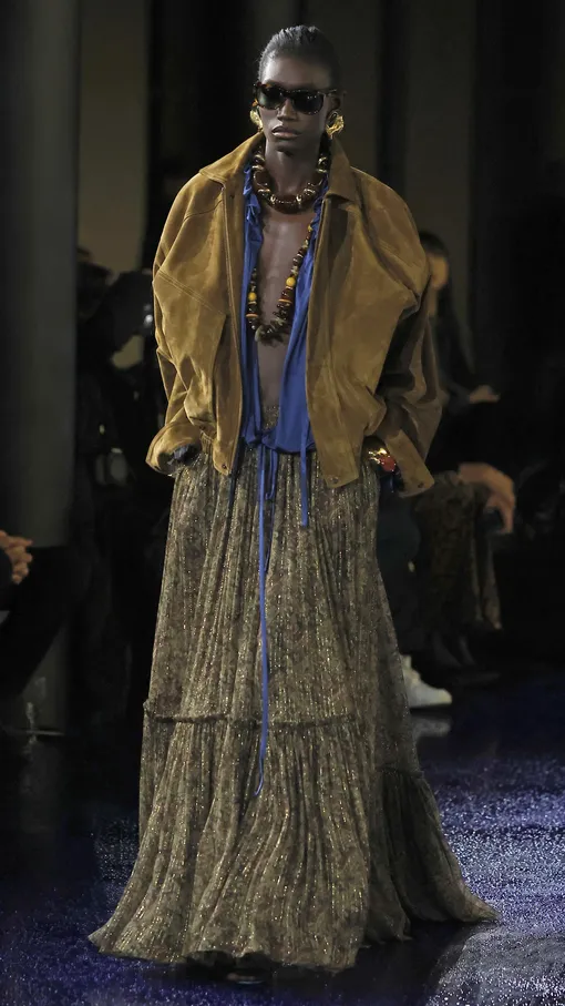 Saint Laurent весна-лето 2025 Saint Laurent весна-лето 2025