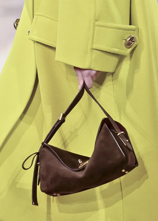 Balenciaga весна-лето 2026