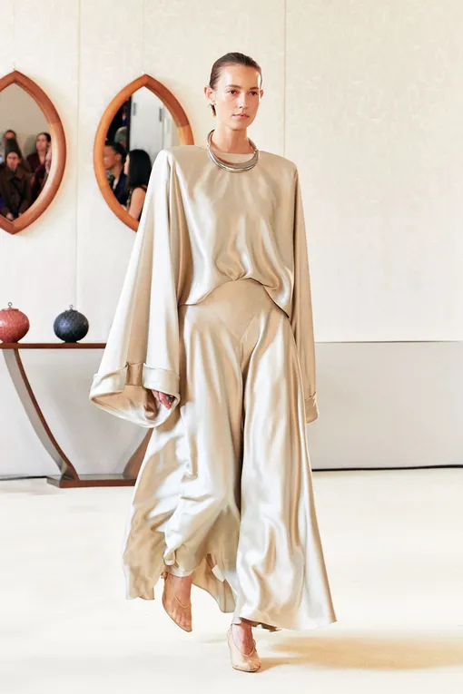 Altuzarra осень-зима 2025/26 Altuzarra осень-зима 2025/26