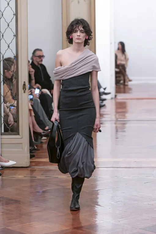 Alberta Ferretti осень-зима 2025/2026 Alberta Ferretti осень-зима 2025/2026