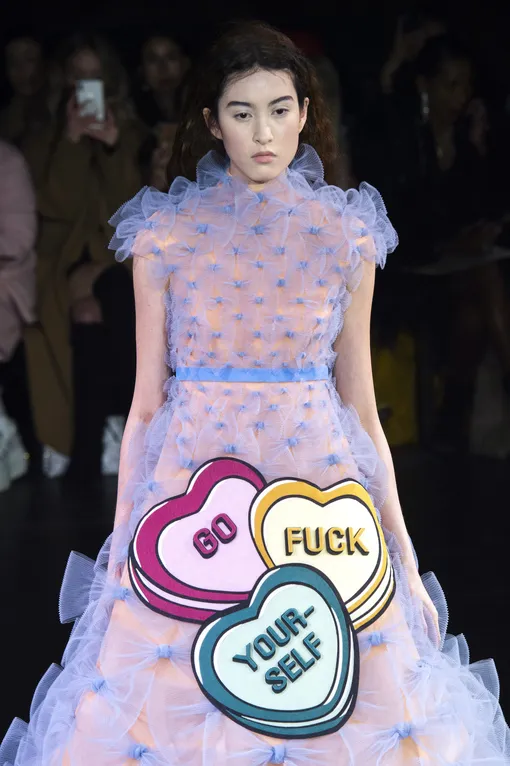 Viktor & Rolf Couture весна-лето 2019