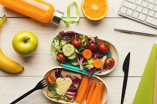 7 простых советов, как придерживаться правильного питания в офисе