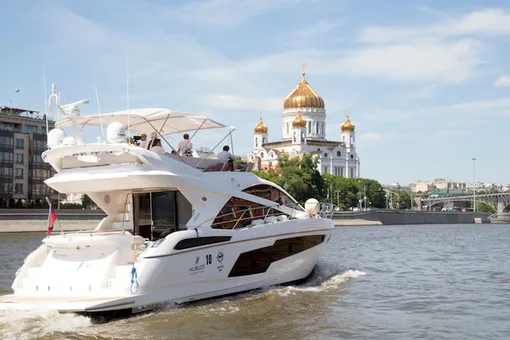 Кубок Hublot Powerboat Trophy