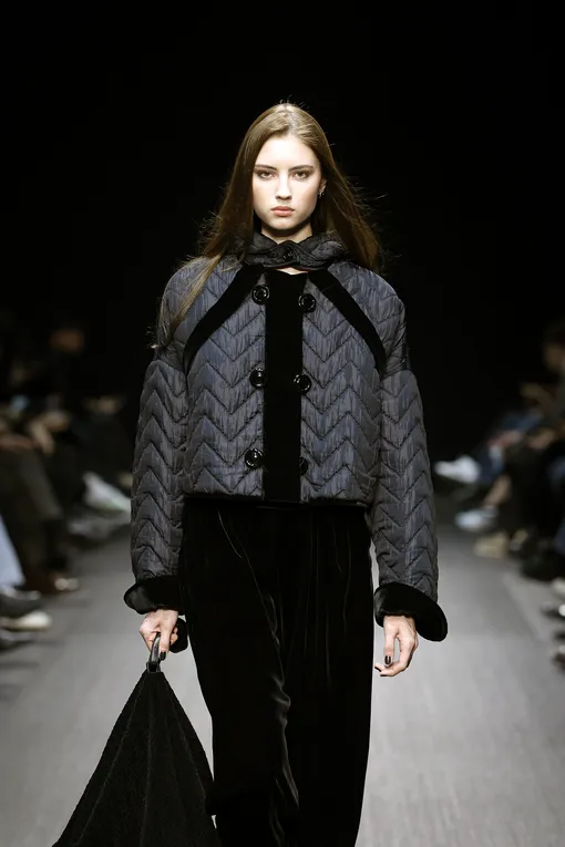 Emporio Armani осень-зима 2025/26 Emporio Armani осень-зима 2025/26
