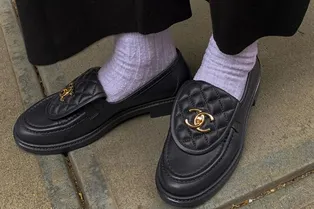 Как выглядят самые модные лоферы на весну 2022