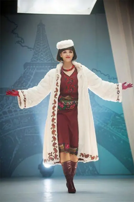 Ксения Лукьянчикова в сериале «Красная королева», 2015 Ксения Лукьянчикова в сериале «Красная королева», 2015