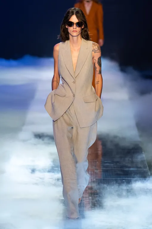 Alberta Ferretti весна-лето 2023 Alberta Ferretti весна-лето 2023