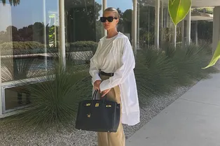 8 самых красивых белых рубашек, которые не захочется снимать