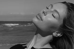 Не только соленья: 3 неожиданных продукта, которые провоцируют отеки