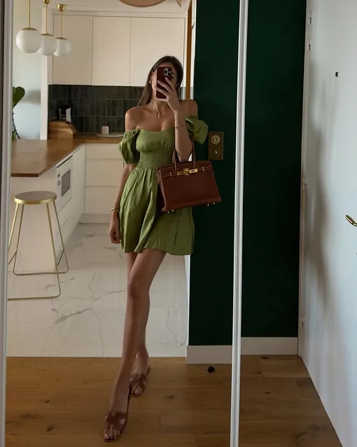 @juliesfi