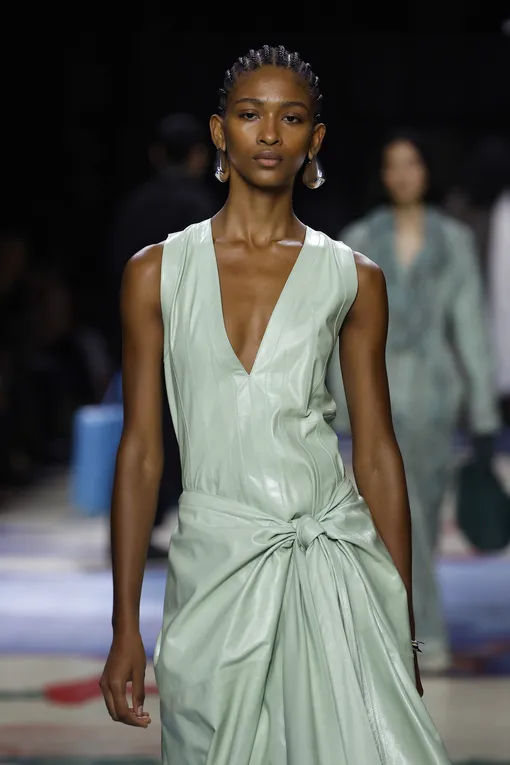 Bottega Veneta весна-лето 2024 Bottega Veneta весна-лето 2024