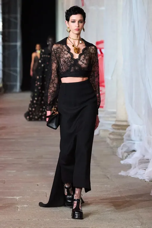 Etro осень-зима 2023/24 Etro осень-зима 2023/24