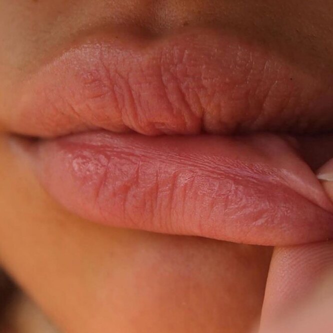 10 лучших масок для губ, которые работают круче любого бальзама