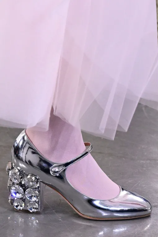 GIAMBATTISTA VALLI осень-зима 2022/23 GIAMBATTISTA VALLI