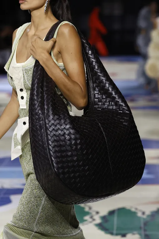Bottega Veneta весна-лето 2024 Bottega Veneta весна-лето 2024