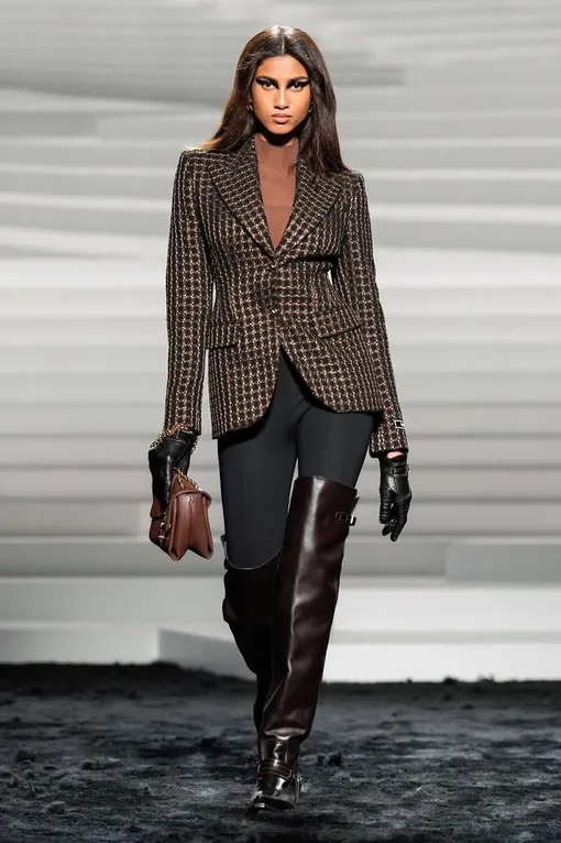 Versace осень-зима 2024/25 Versace осень-зима 2024/25