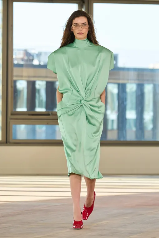 Stella Mccartney осень-зима 2025/26 Stella Mccartney осень-зима 2025/26