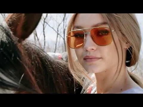 Нажмите и смотрите Нажмите и смотрите