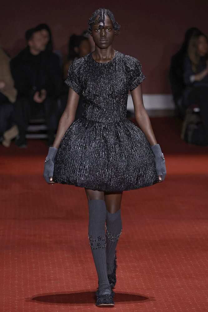 Simone Rocha осень-зима 2023/24 Simone Rocha осень-зима 2023/24